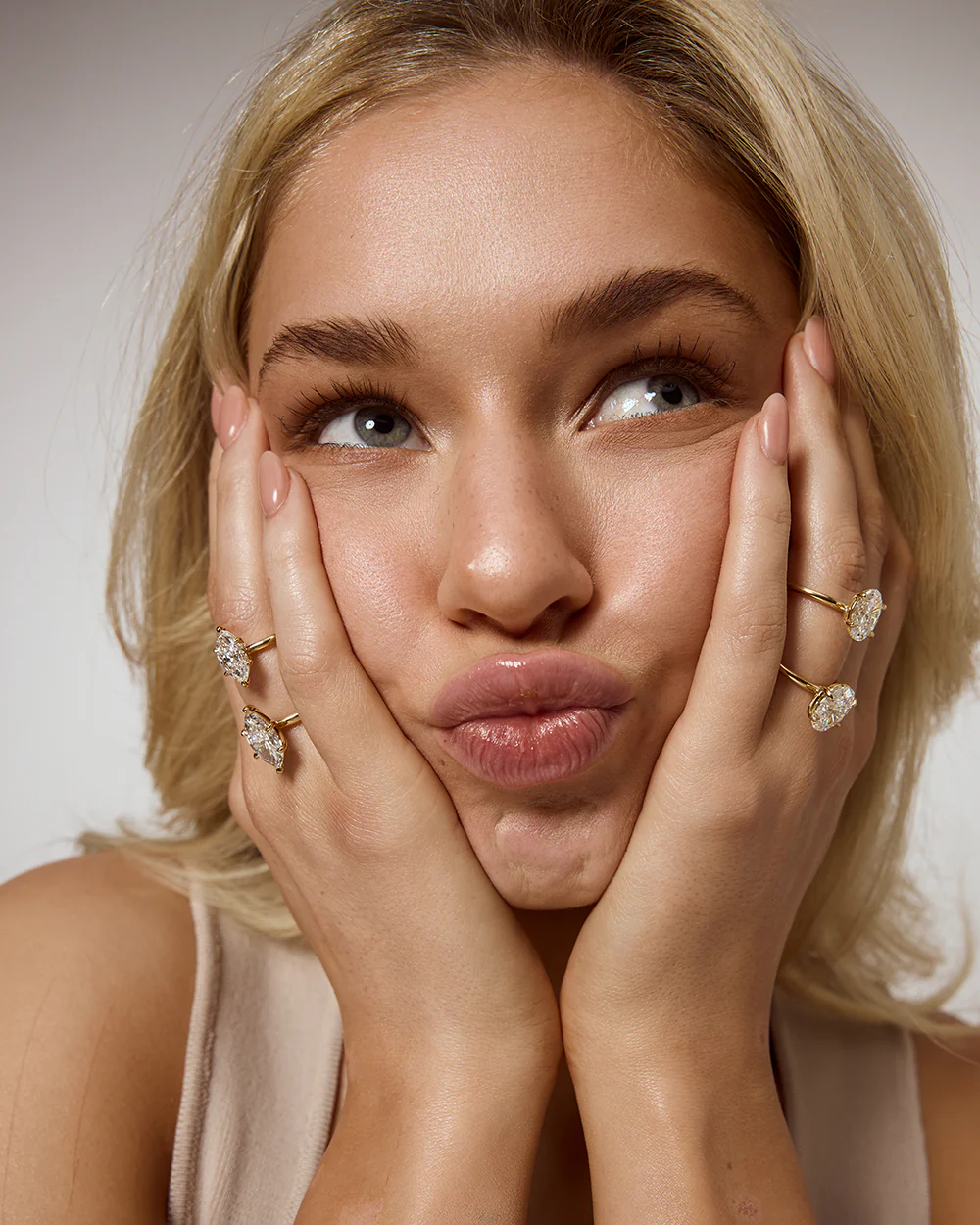 Grace 2.54ct Oval Diamond Solitaire Engagement Ring - Image 4