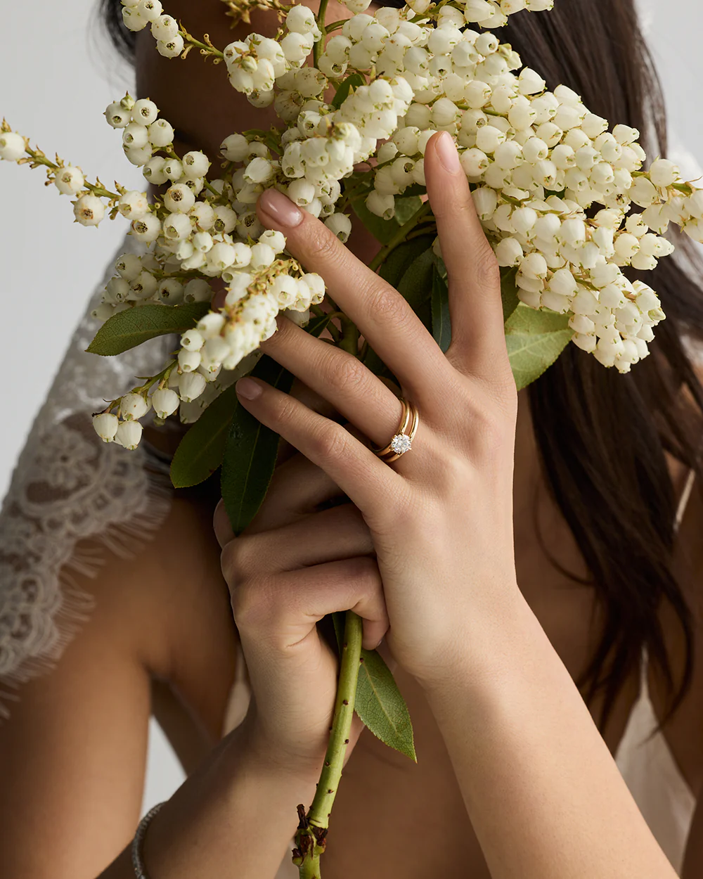 Jessica 1ct Brilliant Round Solitaire Diamond Ring - Image 3