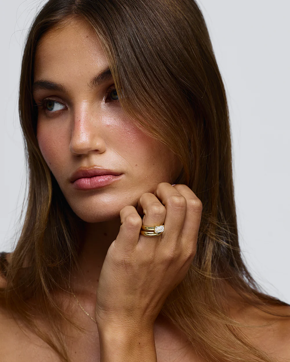 Vanessa 4mm Dome Wedding Ring - Image 8